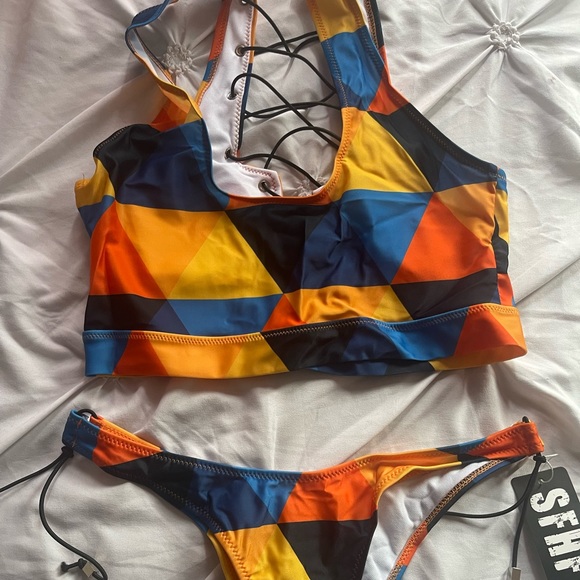 Color block bikini bathing suit - Picture 2 of 5